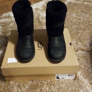UGG  W BLAYRE II  ankle Boots